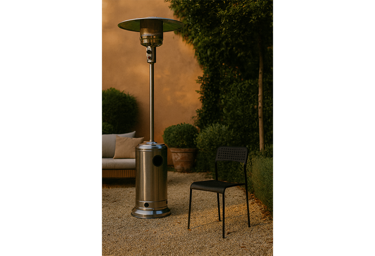 Απεικονίζεται η σόμπα σε εξωτερικό χώρο